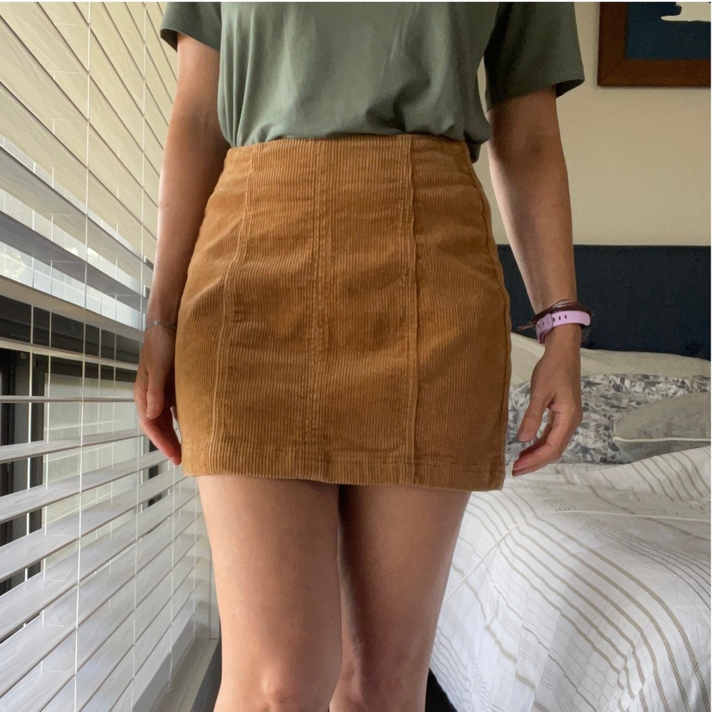 Pacsun Corduroy Mini Skirt Size 25 Brown‎ Y2K Retro Style Casual Clean Girl 90s